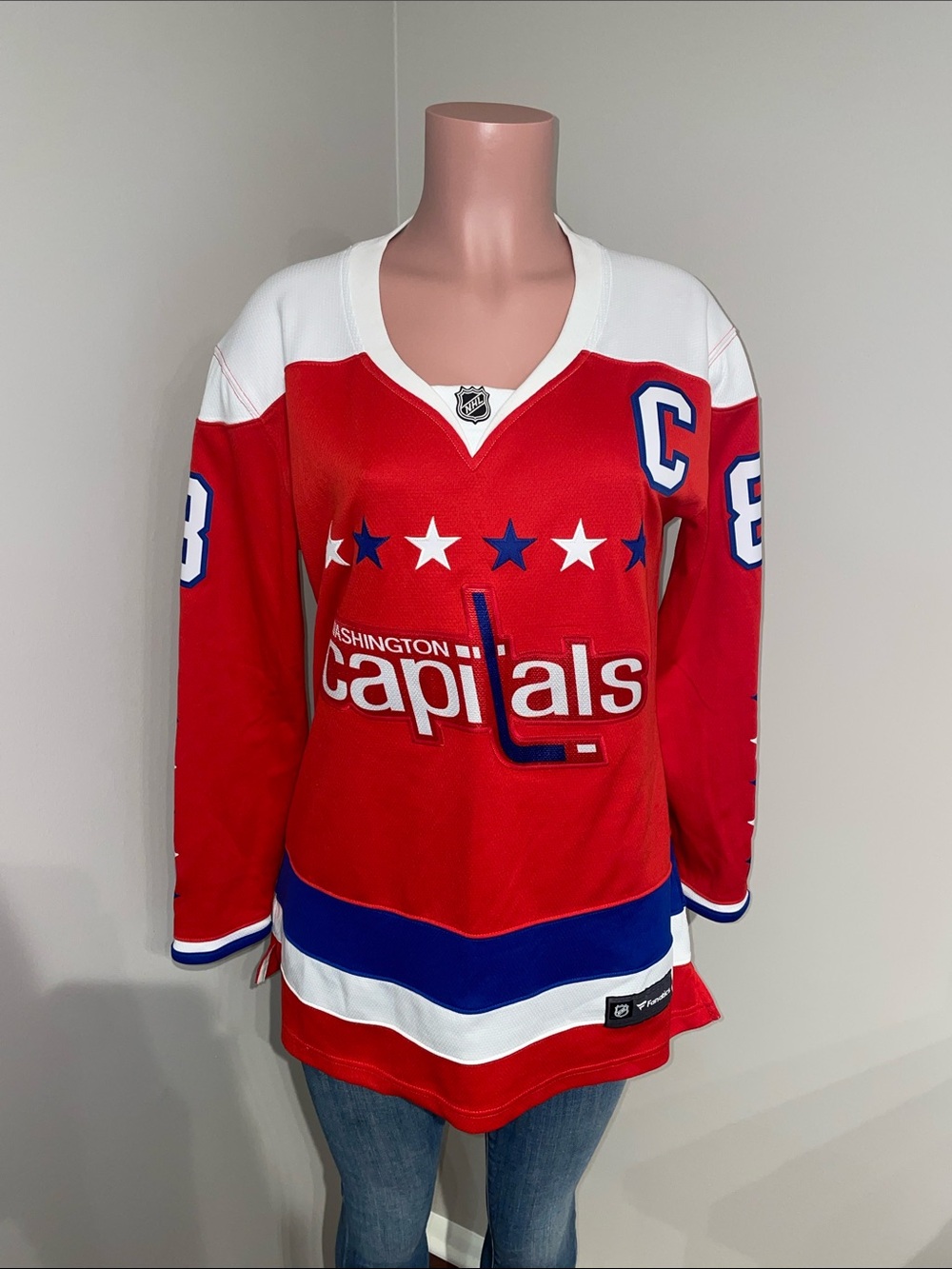 Fanatics NHL Washington Capitals Red, White & Blue Captain's Hockey Jersey